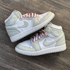 Jordan 1 retro high OG seafoam 1y